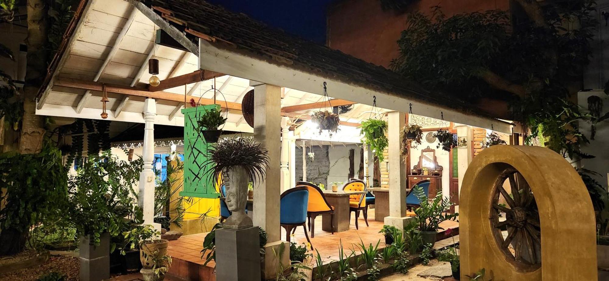 נגומבו Gomez Place מראה חיצוני תמונה