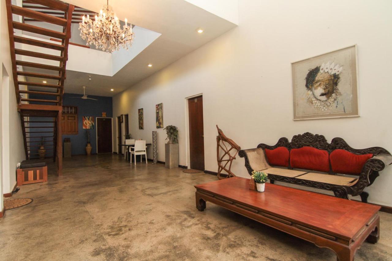 נגומבו Gomez Place מראה חיצוני תמונה